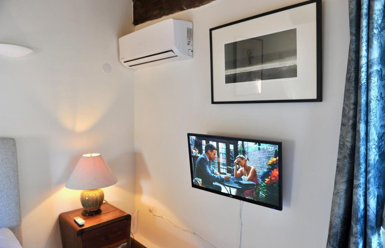 Loft Apartment , La Terrasse Centre Ville D'Arles, Exterior foto